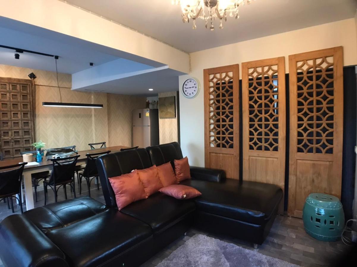 شقة 8Th House @ Center Of Chiangmai Old Town شيانغ ماي المظهر الخارجي الصورة