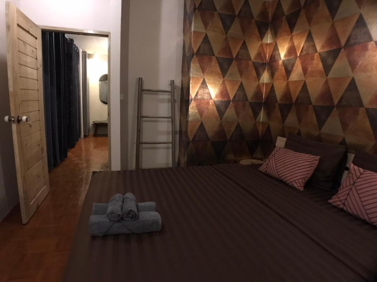 شقة 8Th House @ Center Of Chiangmai Old Town شيانغ ماي المظهر الخارجي الصورة