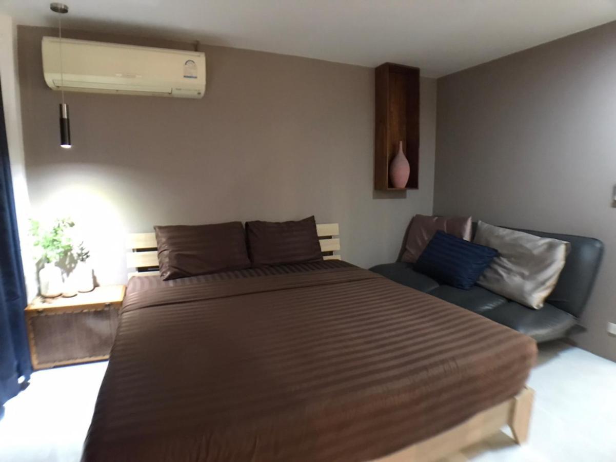 شقة 8Th House @ Center Of Chiangmai Old Town شيانغ ماي المظهر الخارجي الصورة