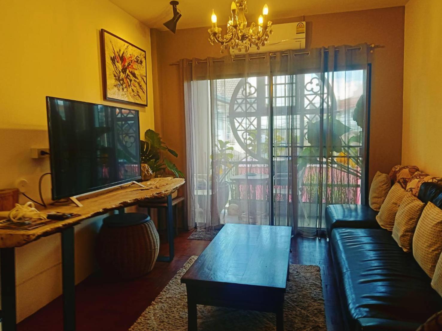 شقة 8Th House @ Center Of Chiangmai Old Town شيانغ ماي المظهر الخارجي الصورة